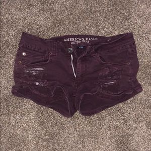 Maroon short